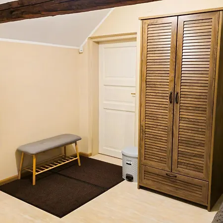 Kesklinna Kodumajutus * פאידה