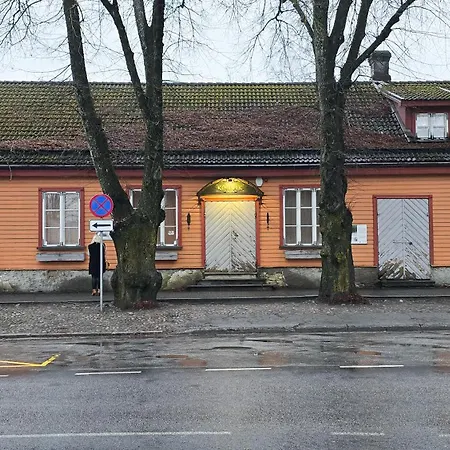 בית אירוח Kesklinna Kodumajutus פאידה