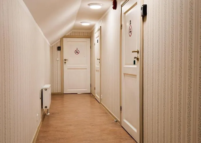 Kesklinna Kodumajutus *